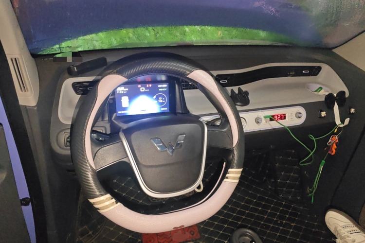 Used Wuling Hongguang MINIEV 2022 Macaron Colorful Edition Lithium Iron Phosphate Center Console