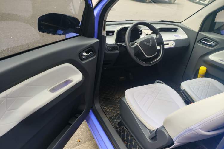 Used Wuling Hongguang MINIEV 2022 Macaron-Color Edition Lithium Iron Phosphate Driver Seat