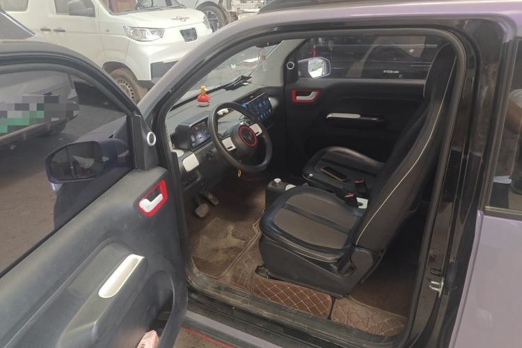 Used Wuling Hongguang MINIEV 2022 GAMEBOY 300km Enthusiast Model with Lithium Iron Phosphate Driver Seat
