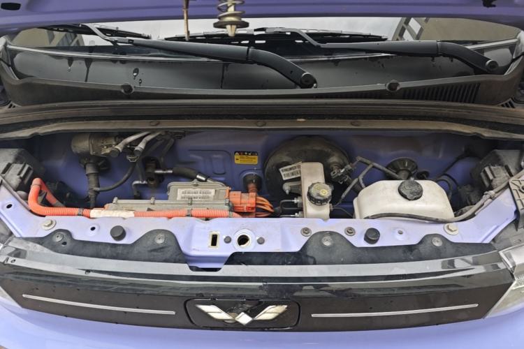 Used Wuling Hongguang MINIEV 2022 Macaron Colorful Edition Lithium-Ion Battery Engine Bay