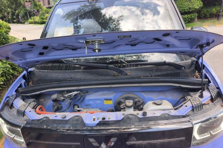Used Wuling Hongguang MINIEV 2022 Macaron-Color Edition Lithium Iron Phosphate Engine Bay