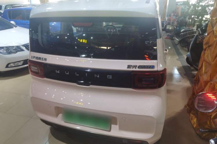 Used Wuling Hongguang MINIEV 2022 Macaron Fashion Model Lithium Iron Phosphate Exterior 1