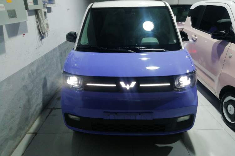 Used Wuling Hongguang MINIEV 2022 Macaron-Color Edition Lithium Iron Phosphate Exterior 1