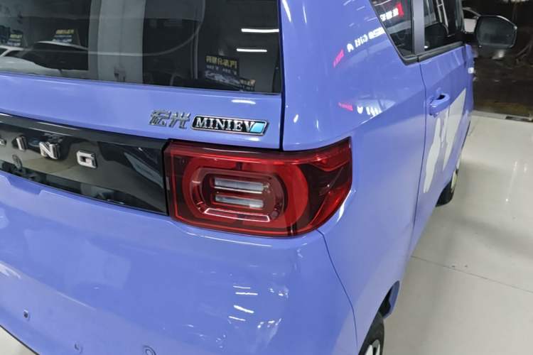 Used Wuling Hongguang MINIEV 2022 Macaron Colorful Edition Lithium-Ion Battery Exterior 1