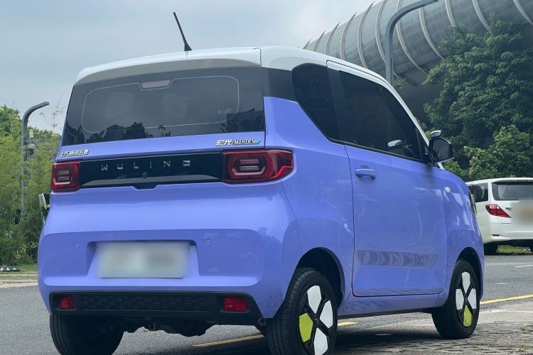 Used Wuling Hongguang MINIEV 2022 Macaron Colorful Edition Lithium-Ion Battery Exterior 4