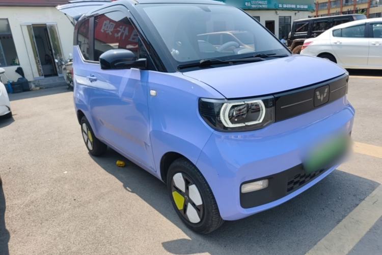 Used Wuling Hongguang MINIEV 2022 Macaron-Color Edition Lithium Iron Phosphate Front Right 45 Deg