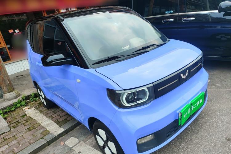 Used Wuling Hongguang MINIEV 2022 Macaron-Color Edition Lithium Iron Phosphate Front Right 45 Deg