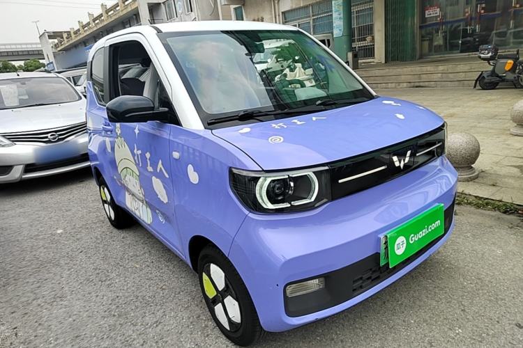 Used Wuling Hongguang MINIEV 2022 Macaron-Color Edition Lithium Iron Phosphate Front Right 45 Deg