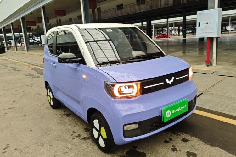 Used Wuling Hongguang MINIEV 2022 Macaron Colorful Edition Lithium-Ion Battery Front Right 45 Deg