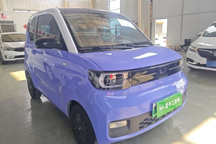 Used Wuling Hongguang MINIEV 2022 Macaron-Color Edition Lithium Iron Phosphate Front Right 45 Deg