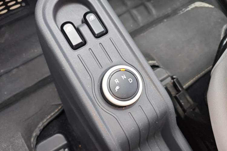 Used Wuling Hongguang MINIEV 2022 Macaron-Color Edition Lithium Iron Phosphate Gear Lever