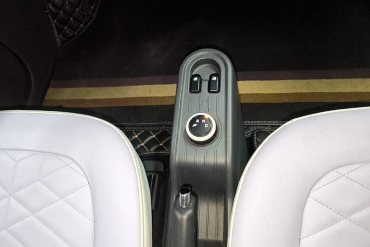 Used Wuling Hongguang MINIEV 2022 Macaron-Color Edition Lithium Iron Phosphate Gear Lever