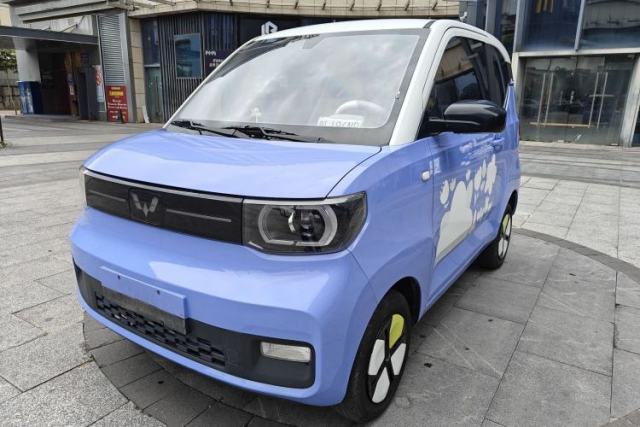 Used Wuling Hongguang MINIEV 2022 Macaron Colorful Edition Lithium-Ion Battery