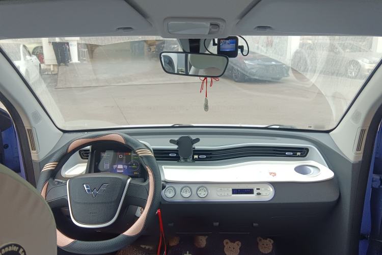 Used Wuling Hongguang MINIEV 2022 Macaron Colorful Edition Lithium Iron Phosphate Interior 2