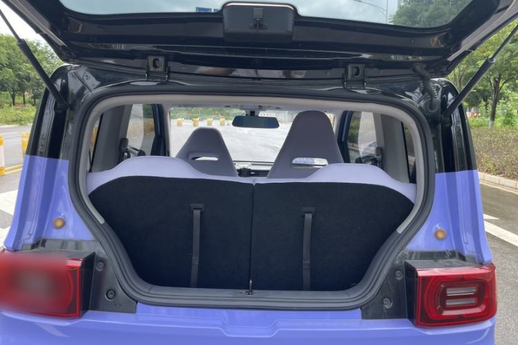 Used Wuling Hongguang MINIEV 2022 Macaron Colorful Edition Lithium Iron Phosphate Interior 3
