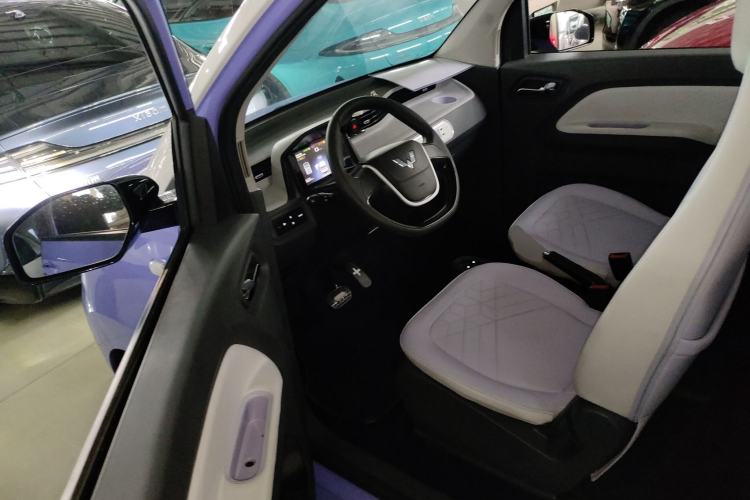 Used Wuling Hongguang MINIEV 2022 Macaron-Color Edition Lithium Iron Phosphate Interior 3