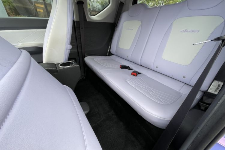Used Wuling Hongguang MINIEV 2022 Macaron Colorful Edition Lithium Iron Phosphate Interior 5
