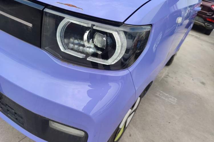 Used Wuling Hongguang MINIEV 2022 Macaron-Color Edition Lithium Iron Phosphate Left Front Headlight