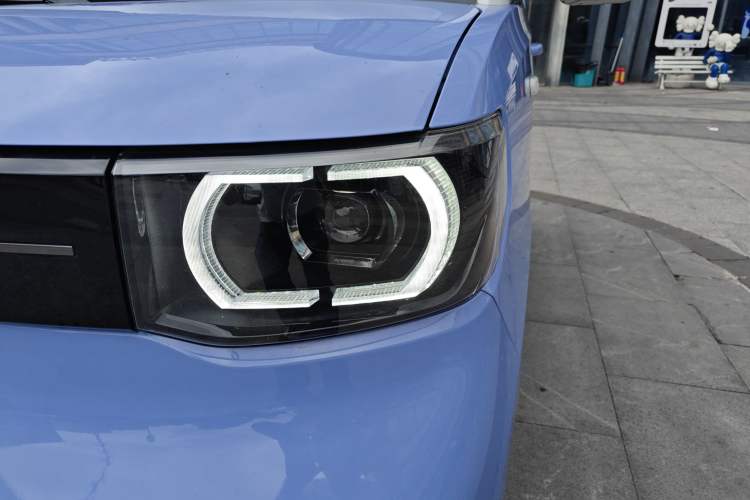 Used Wuling Hongguang MINIEV 2022 Macaron Colorful Edition Lithium-Ion Battery Left Front Headlight