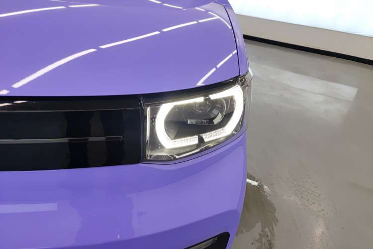 Used Wuling Hongguang MINIEV 2022 Macaron-Color Edition Lithium Iron Phosphate Left Front Headlight