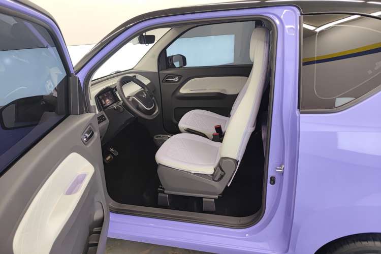 Used Wuling Hongguang MINIEV 2022 Macaron-Color Edition Lithium Iron Phosphate Left Front Seat