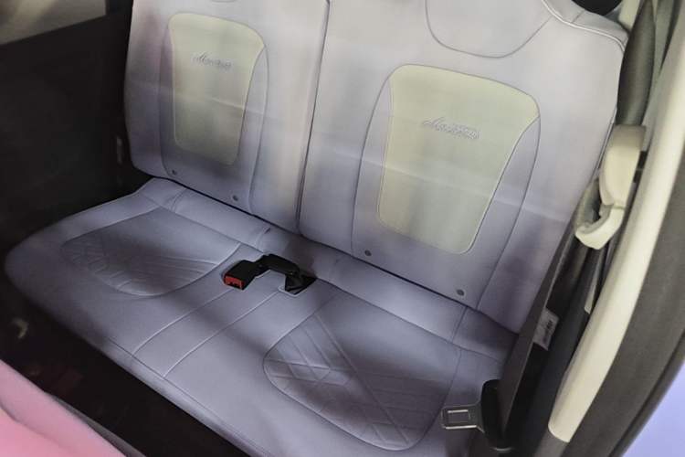 Used Wuling Hongguang MINIEV 2022 Macaron-Color Edition Lithium Iron Phosphate Left Rear Seat
