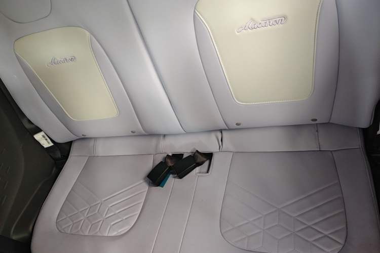 Used Wuling Hongguang MINIEV 2022 Macaron Colorful Edition Lithium-Ion Battery Left Rear Seat