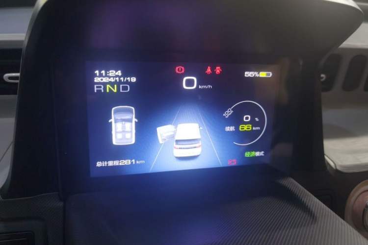 Used Wuling Hongguang MINIEV 2022 Macaron Fashion Model Lithium Iron Phosphate Odometer Close Up