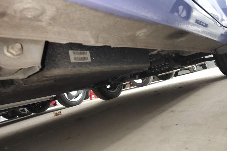 Used Wuling Hongguang MINIEV 2022 Macaron Colorful Edition Lithium-Ion Battery Right Side Sill