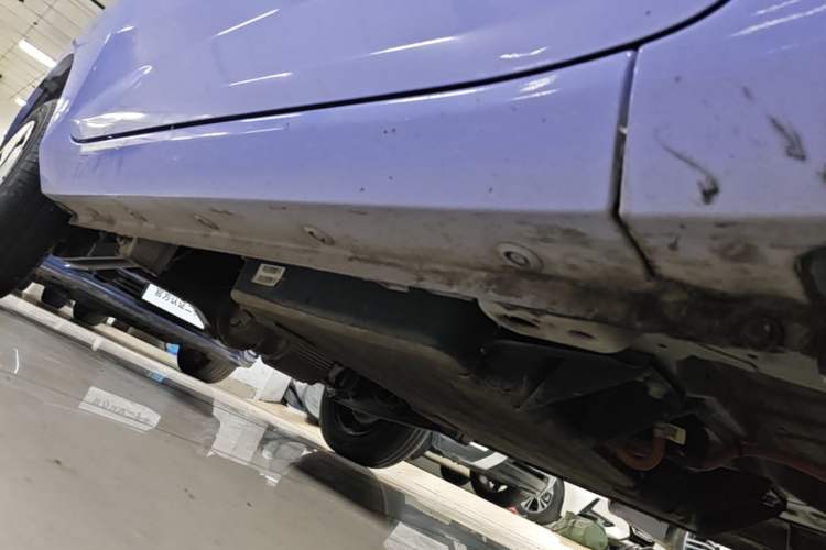 Used Wuling Hongguang MINIEV 2022 Macaron Colorful Edition Lithium-Ion Battery Right Side Sill
