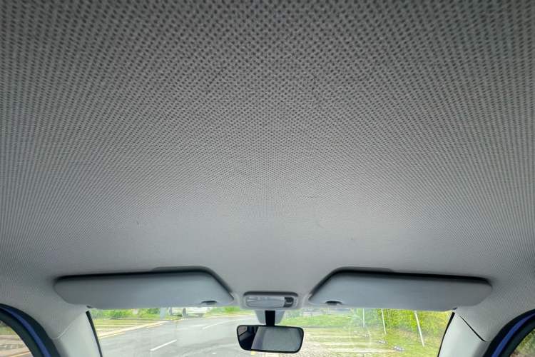 Used Wuling Hongguang MINIEV 2022 Macaron Colorful Edition Lithium-Ion Battery Roof