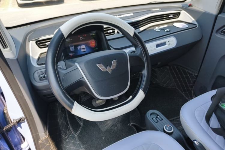 Used Wuling Hongguang MINIEV 2022 Macaron-Color Edition Lithium Iron Phosphate Steering Wheel