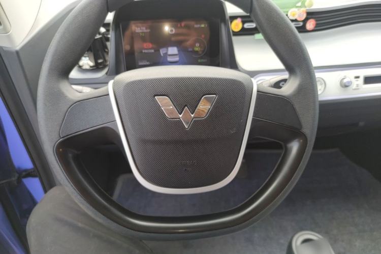 Used Wuling Hongguang MINIEV 2022 Macaron-Color Edition Lithium Iron Phosphate Steering Wheel