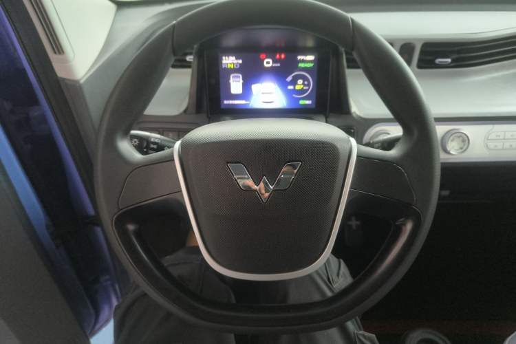 Used Wuling Hongguang MINIEV 2022 Macaron Colorful Edition Lithium-Ion Battery Steering Wheel