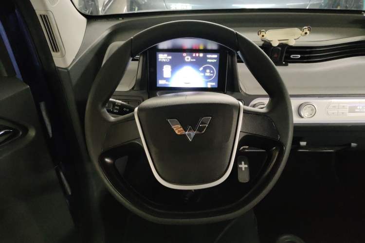 Used Wuling Hongguang MINIEV 2022 Macaron-Color Edition Lithium Iron Phosphate Steering Wheel