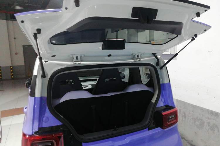 Used Wuling Hongguang MINIEV 2022 Macaron-Color Edition Lithium Iron Phosphate Trunk