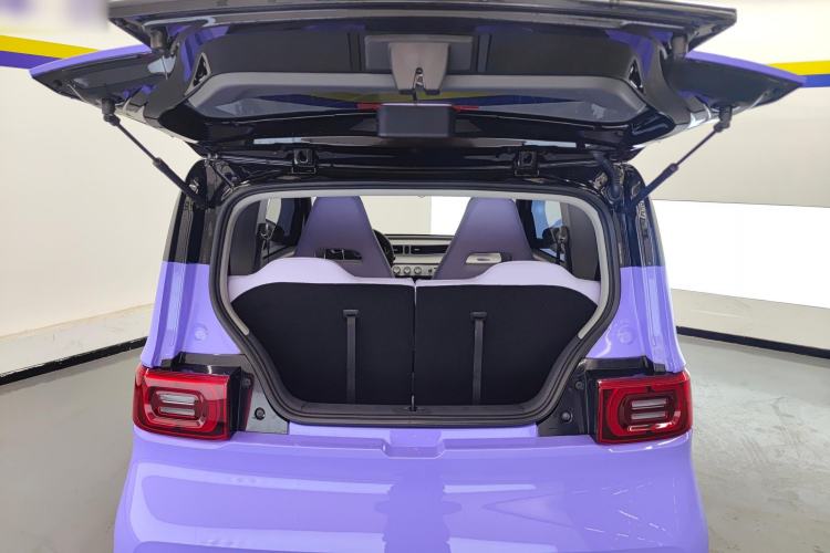 Used Wuling Hongguang MINIEV 2022 Macaron-Color Edition Lithium Iron Phosphate Trunk