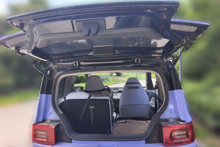 Used Wuling Hongguang MINIEV 2022 Macaron-Color Edition Lithium Iron Phosphate Trunk