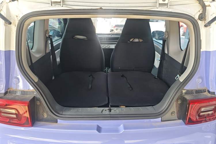 Used Wuling Hongguang MINIEV 2022 Macaron-Color Edition Lithium Iron Phosphate Trunk