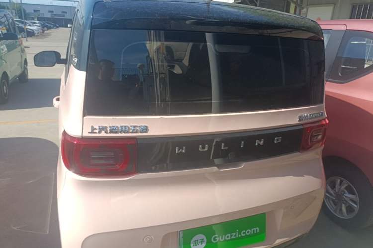 Used Wuling Hongguang MINIEV 2022 Easy Version Lithium Iron Phosphate Rear