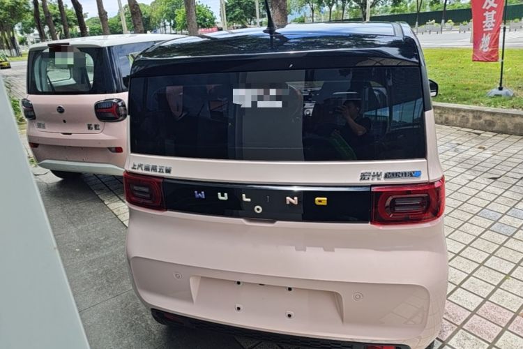 Used Wuling Hongguang MINIEV 2022 Macaron Fashion Model Lithium Iron Phosphate Rear