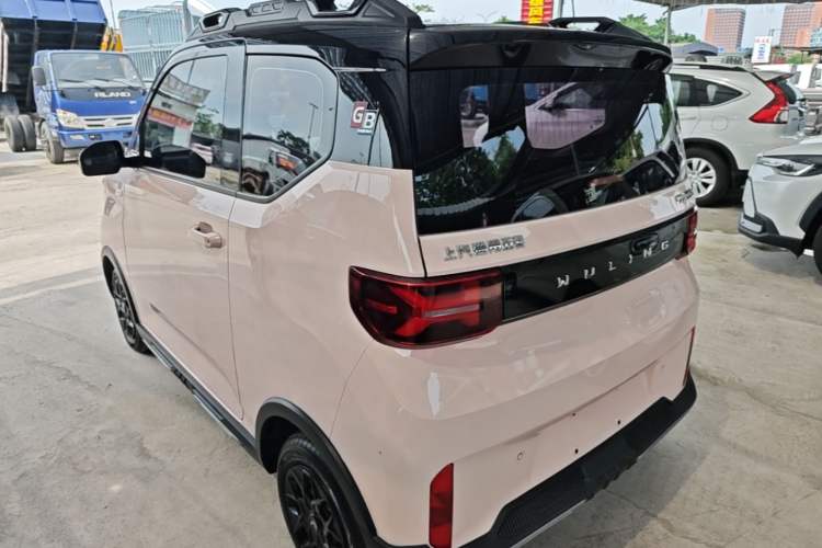 Used Wuling Hongguang MINIEV 2022 GAMEBOY 300km Enthusiast Model with Lithium Iron Phosphate Rear Left 45 Deg