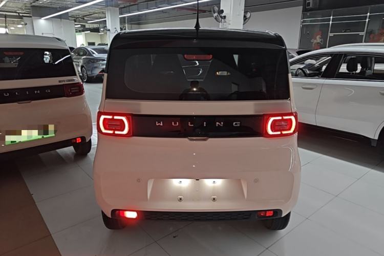 Used Wuling Hongguang MINIEV 2022 Macaron Premium Model – Lithium Iron Phosphate Rear
