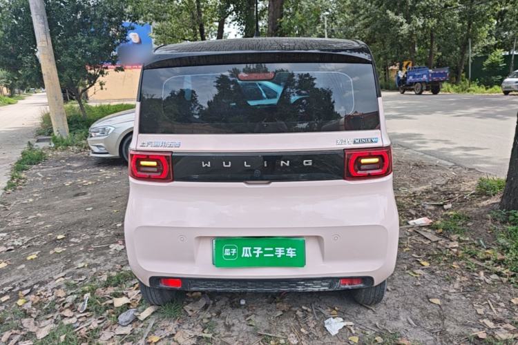 Used Wuling Hongguang MINIEV 2022 Macaron Fashion Model Lithium Iron Phosphate Rear