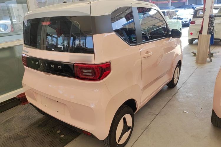 Used Wuling Hongguang MINIEV 2022 Macaron Fashion Model Lithium Iron Phosphate Rear Right 45 Deg