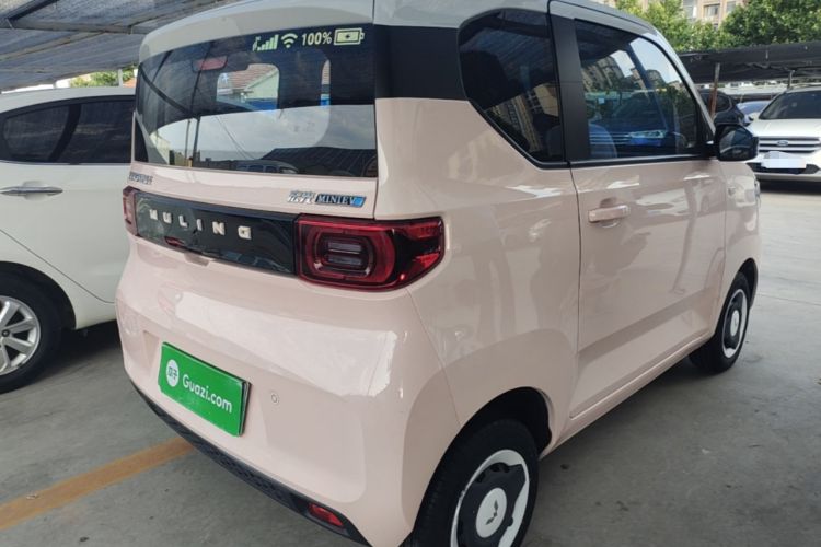 Used Wuling Hongguang MINIEV 2022 Macaron Fashion Model Lithium Iron Phosphate Rear Right 45 Deg