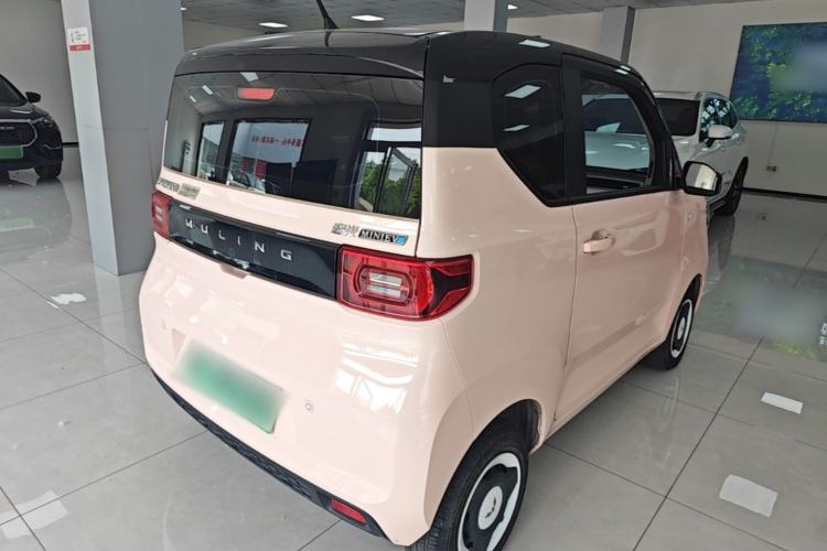 Used Wuling Hongguang MINIEV 2022 Macaron Fashion Model Lithium Iron Phosphate Rear Right 45 Deg