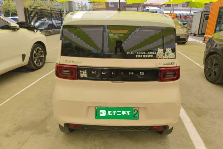 Used Wuling Hongguang MINIEV 2022 Macaron Fashion Model Lithium Iron Phosphate Rear