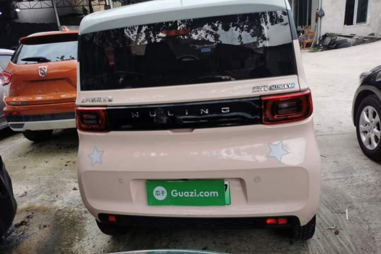 Used Wuling Hongguang MINIEV 2022 Macaron Premium Model – Lithium Iron Phosphate Rear