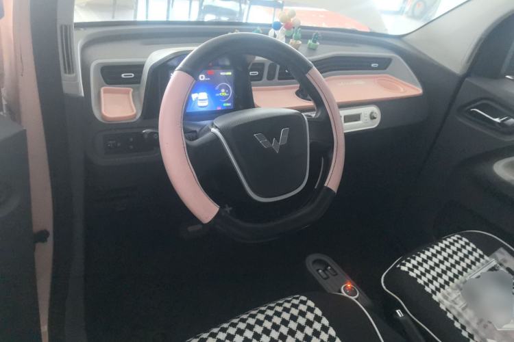 Used Wuling Hongguang MINIEV 2022 Enjoy Edition Lithium Iron Phosphate Center Console